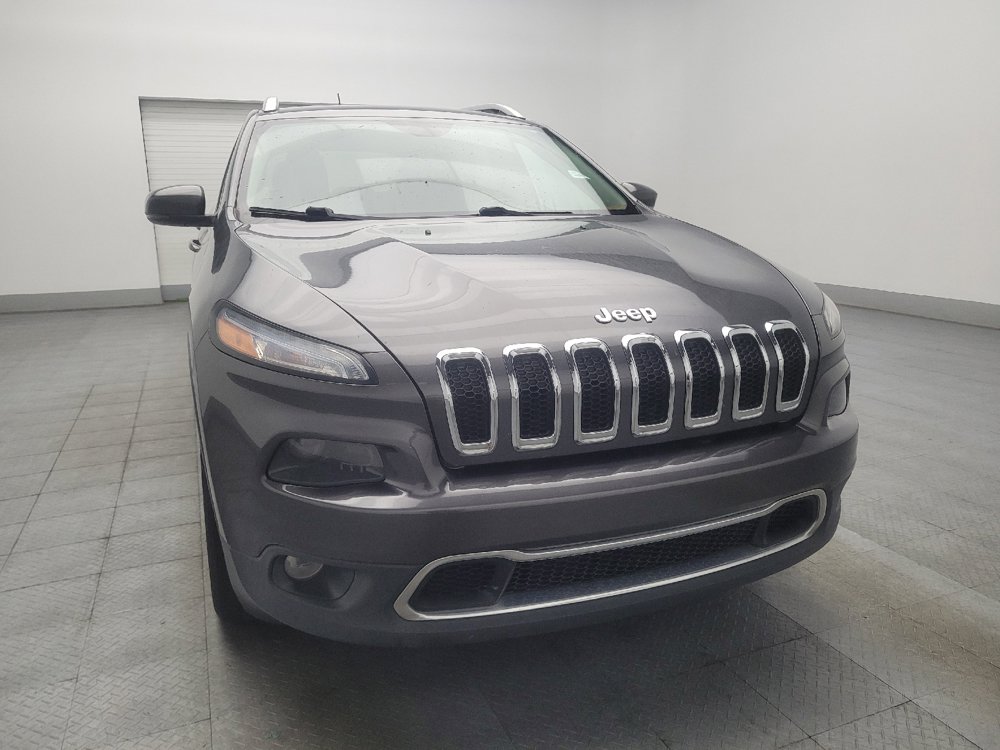 Used 2018 Jeep Cherokee Limited FWD image 14