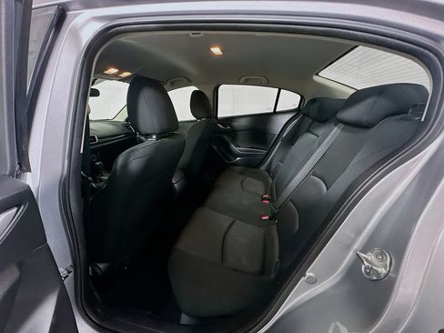 Used 2016 MAZDA MAZDA3 i Sport w/ Preferred Equipment Package FWD image 26