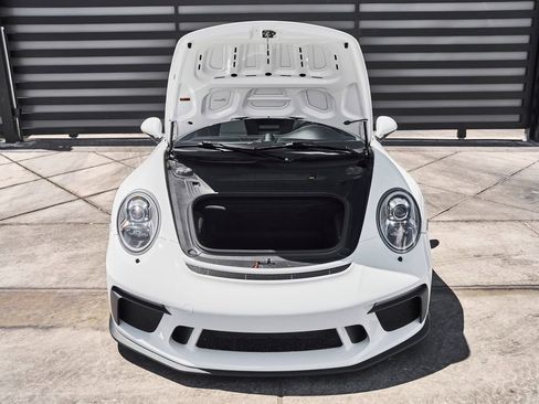 Used 2018 Porsche 911 GT3 RWD image 15