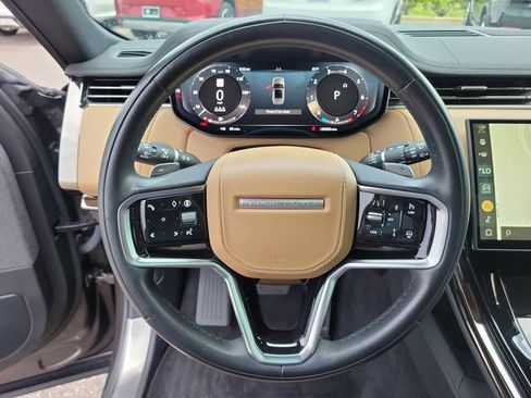 Used 2024 Land Rover Range Rover Sport SE AWD/4WD image 26