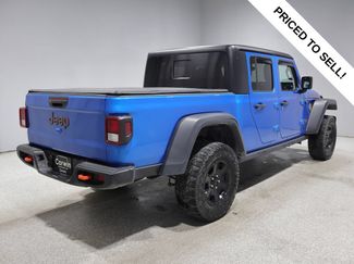 Used 2022 Jeep Gladiator Mojave w/ Cold Weather Group AWD/4WD video 2