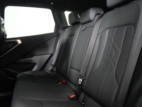 Used 2025 BMW X3 xDrive30i w/ Convenience Package image 15