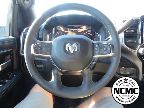 Used 2026 RAM 2500 Laramie AWD/4WD image 39