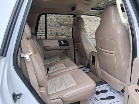 Used 2004 Ford Expedition Eddie Bauer image 15