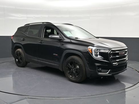 Used 2023 GMC Terrain AT4 w/ Infotainment Package II AWD/4WD image 5