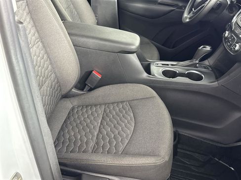 Certified 2020 Chevrolet Equinox LT w/ LPO, Floor Liner Package image 16