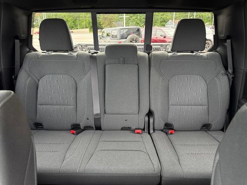 Used 2024 RAM 1500 Big Horn AWD/4WD image 40