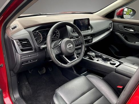 Certified 2023 Nissan Rogue SV w/ SV Premium B Package AWD/4WD image 17