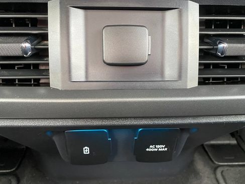 Used 2024 Ford F150 XLT w/ XLT Black Appearance Package AWD/4WD image 19