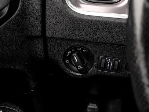 Used 2016 Dodge Charger R/T w/ Plus Group RWD image 32