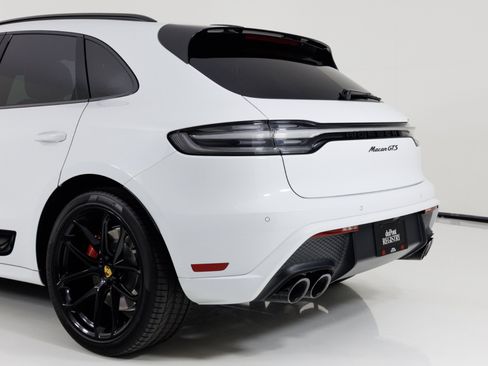 Used 2022 Porsche Macan GTS AWD/4WD image 82