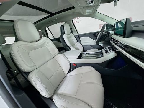 New 2026 Lincoln Aviator Reserve w/ Luxury Package image 31