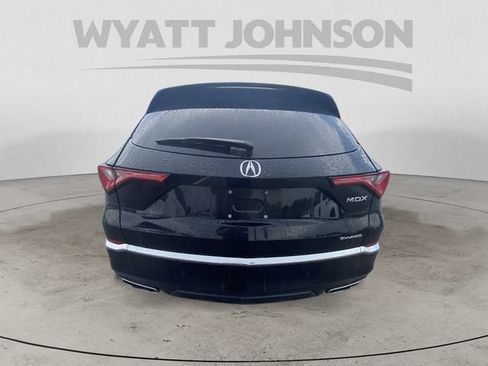 Used 2022 Acura MDX SH-AWD w/ Technology Package image 8