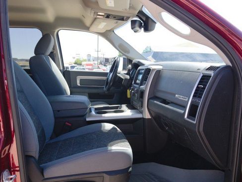 Used 2018 RAM 2500 Big Horn AWD/4WD image 34