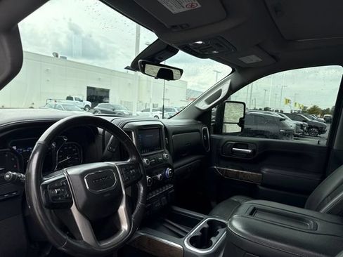 Used 2021 GMC Sierra 2500 Denali w/ Denali Ultimate Package AWD/4WD image 12