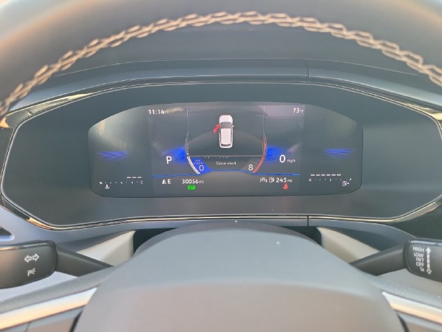 Certified 2024 Volkswagen Taos SE w/ Panoramic Sunroof Package FWD image 22