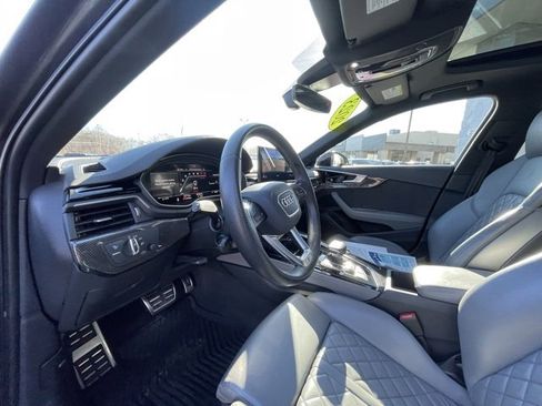 Used 2023 Audi S4 Premium Plus w/ Premium Plus Package image 11