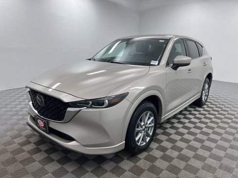 Used 2024 MAZDA CX-5 AWD 2.5 S w/ Select Package image 2