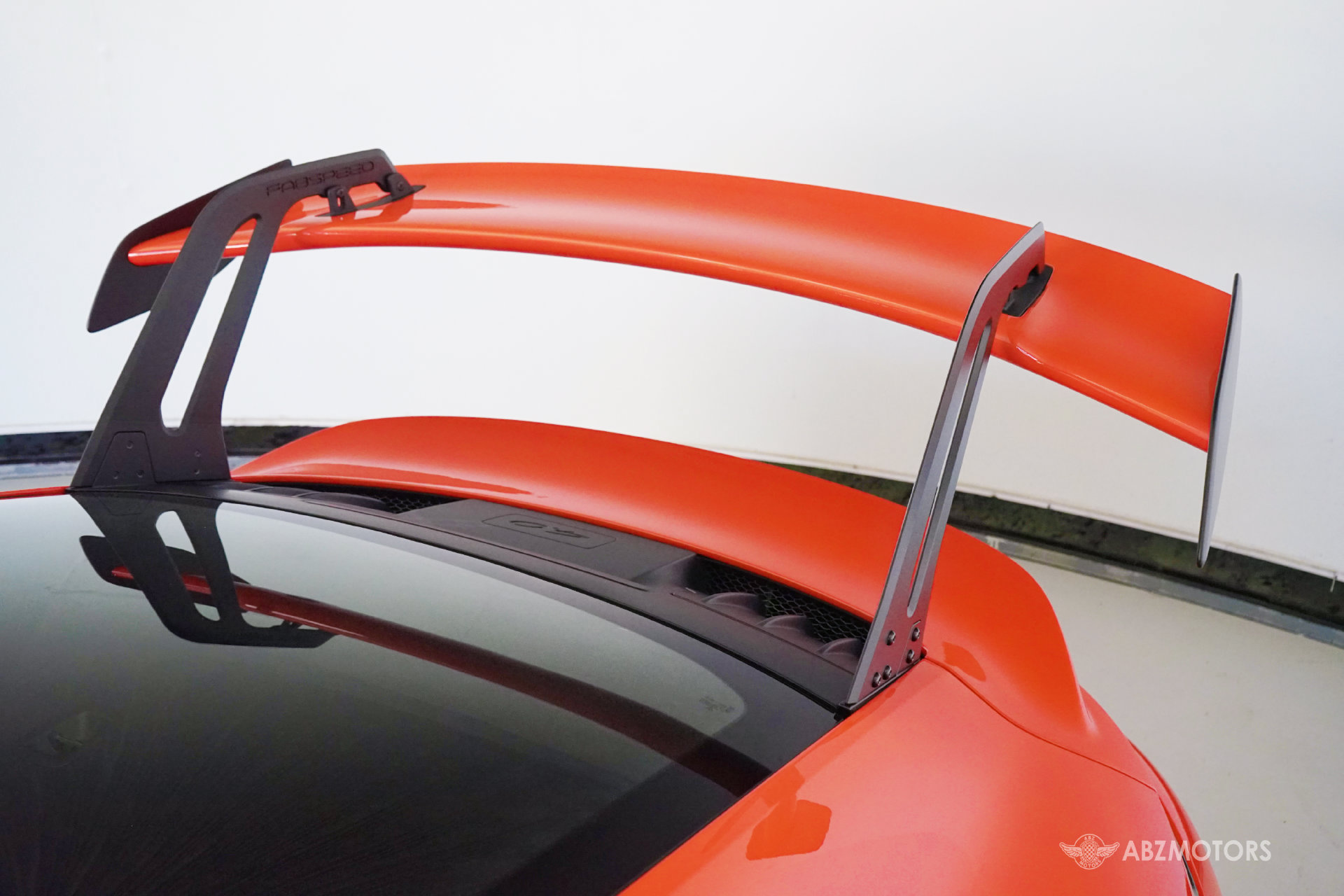 Used 2022 Porsche 911 GT3 RWD image 8