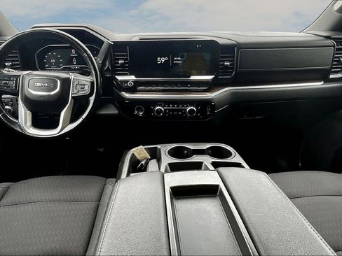 Used 2022 GMC Sierra 1500 Elevation AWD/4WD image 8