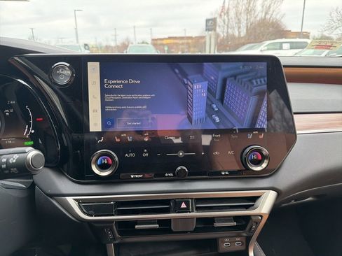 Certified 2023 Lexus RX 350 w/ Accessory Package (2T) image 49