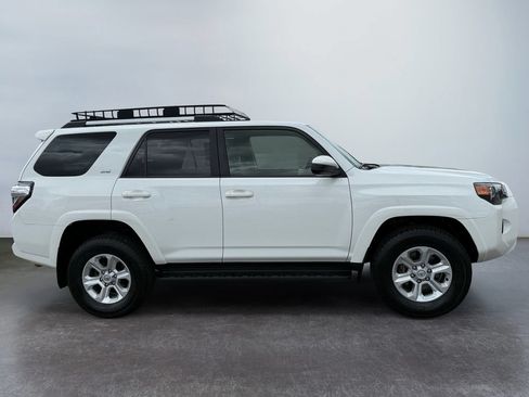 Used 2023 Toyota 4Runner SR5 AWD/4WD image 2