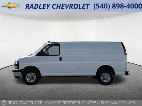 Certified 2023 GMC Savana 2500 w/ Driver Convenience Package image 2