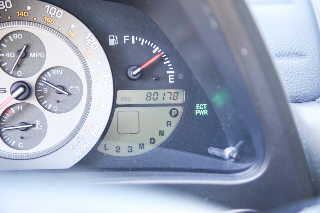 Used 2001 Lexus IS 300 w/ Leather Trim Pkg RWD image 41
