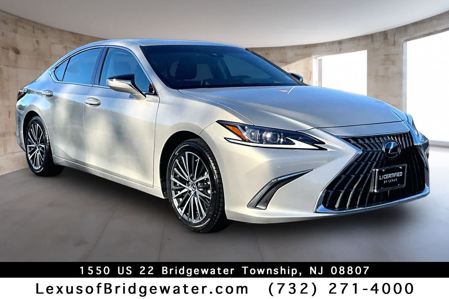 Used 2024 Lexus ES 350 w/ Premium Package FWD image 1