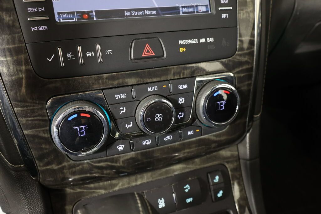 Used 2014 Buick Enclave Leather AWD/4WD image 38