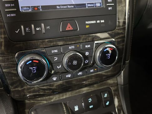 Used 2014 Buick Enclave Leather image 38