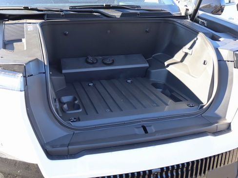 New 2026 GMC Sierra EV Elevation AWD/4WD image 11