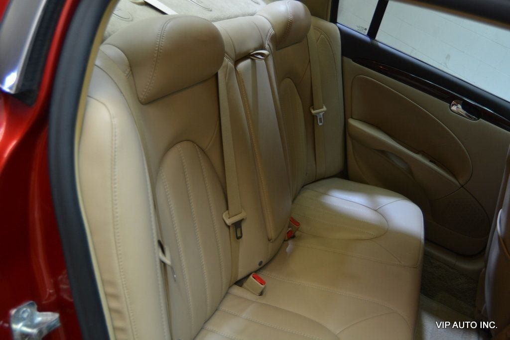 Used 2011 Buick Lucerne CXL FWD image 28