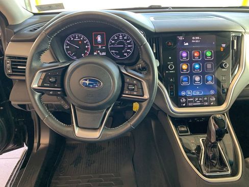 Used 2020 Subaru Outback Premium AWD/4WD image 4