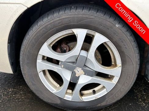 Used 2003 Saturn ION Level 3 w/ Travel Pkg image 11