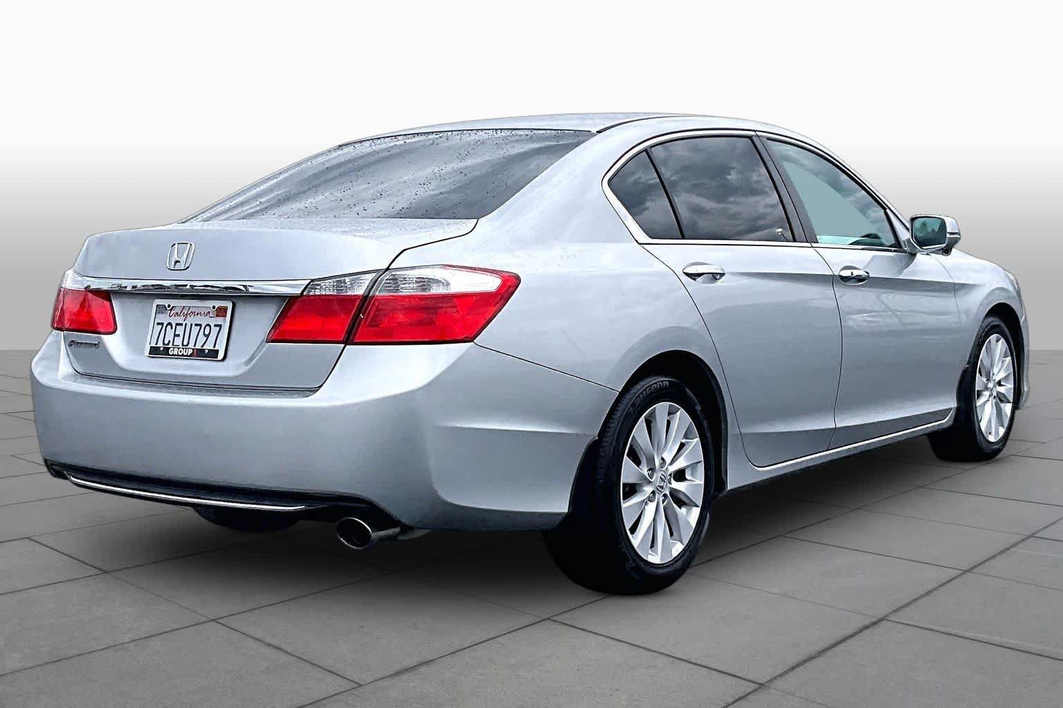 Used 2013 Honda Accord EX image 12