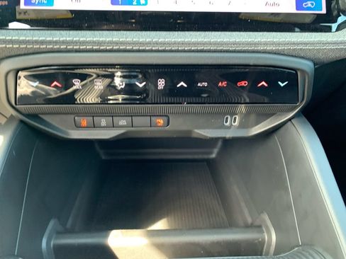 New 2026 Jeep Cherokee Laredo AWD/4WD image 20