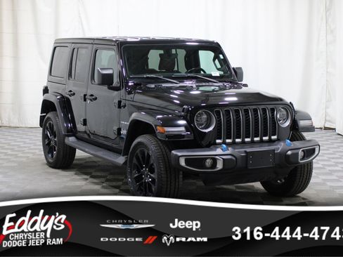 Used 2022 Jeep Wrangler Unlimited Sahara w/ Cold Weather Group image 1