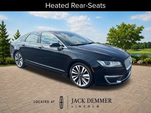 Used 2017 Lincoln MKZ Select w/ Climate Package FWD image 9