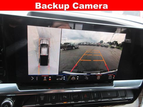 Certified 2025 GMC Sierra 3500 SLE w/ SLE Value Package AWD/4WD image 17