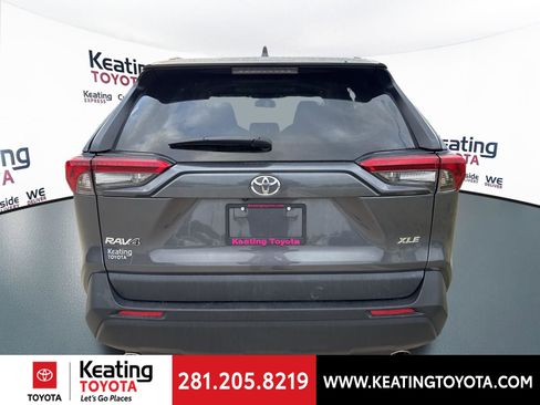 Used 2025 Toyota RAV4 XLE image 6