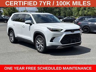 Used 2024 Toyota Grand Highlander AWD video 1
