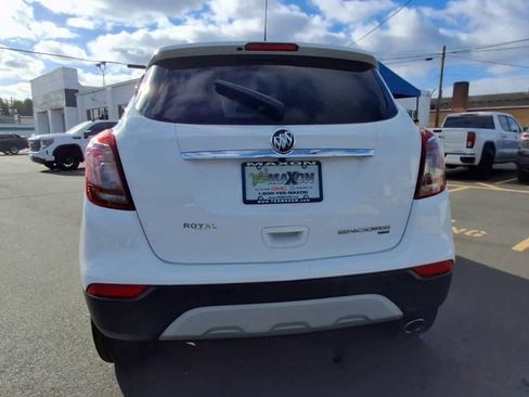 Certified 2022 Buick Encore Preferred w/ Safety Package image 3