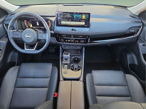 Used 2024 Nissan Rogue SL w/ SL Premium Package image 17