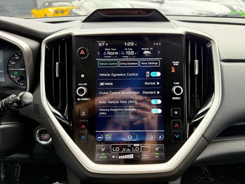Used 2023 Subaru Ascent Limited AWD/4WD image 35