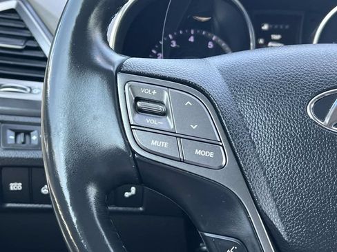 Used 2015 Hyundai Santa Fe Limited w/ Option Group 04 FWD image 29
