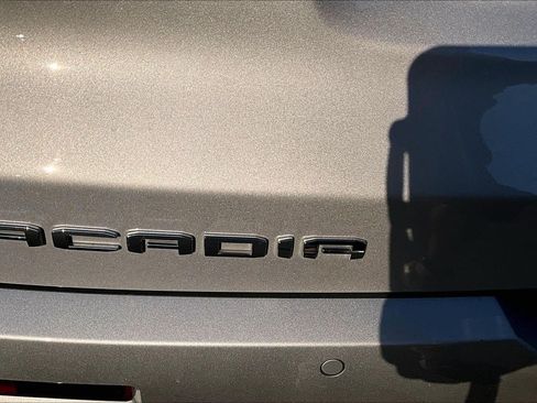 Used 2020 GMC Acadia Denali w/ Trailering Package AWD/4WD image 30