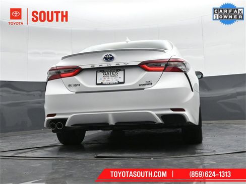 Used 2023 Toyota Camry SE w/ Cold Weather Package image 41