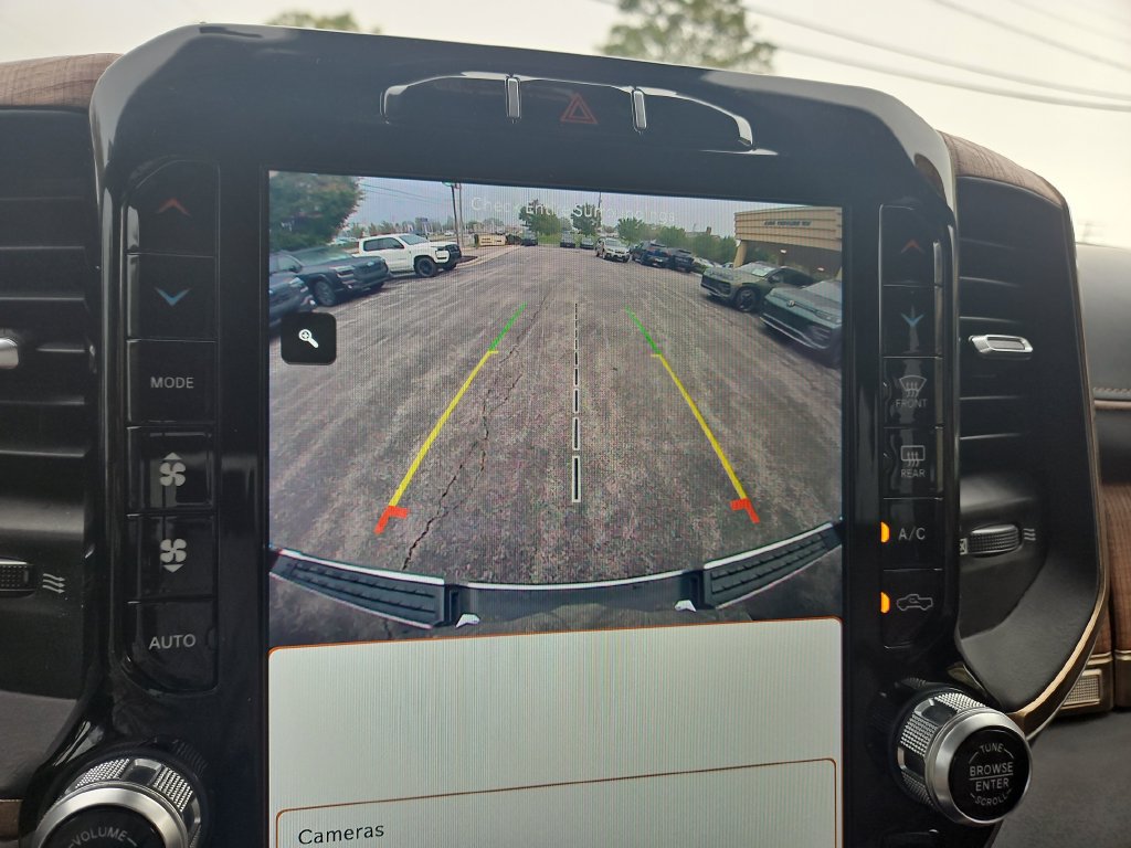 Used 2022 RAM 1500 Limited w/ Trailer Tow Group AWD/4WD image 21