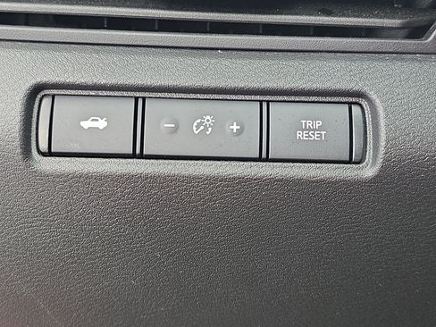 Certified 2023 Nissan Altima 2.5 SR FWD image 24